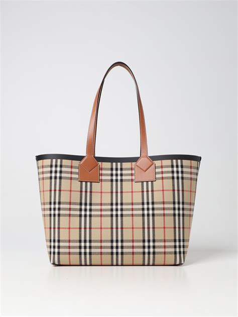 burberry costo borsa|Borse di Burberry da donna .